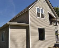 United States North Dakota Grand Forks vacation rental compare prices direct by owner 13045654