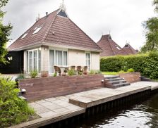 Netherlands Friesland Eernewoude vacation rental compare prices direct by owner 11527412