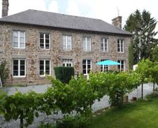 France Manche LE LOREUR vacation rental compare prices direct by owner 9460260