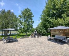 Canada Ontario Ennismore vacation rental compare prices direct by owner 34956809