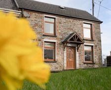 United Kingdom England Llanelli, Carmarthenshire vacation rental compare prices direct by owner 23828375