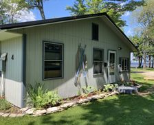 United States Michigan Manistique vacation rental compare prices direct by owner 23837527