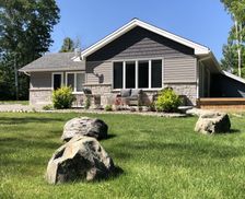 Canada Ontario Wiarton vacation rental compare prices direct by owner 23894735