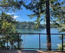 Canada British Columbia Pender Island vacation rental compare prices direct by owner 25238146