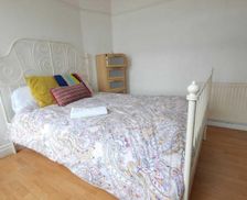 United Kingdom Greater London Edgware vacation rental compare prices direct by owner 24953926