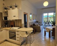 Italy Provincia di Lucca Viareggio vacation rental compare prices direct by owner 33031180