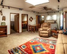 United States Wyoming Thermopolis vacation rental compare prices direct by owner 23848731