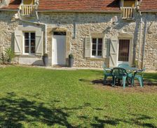 France Nièvre Menou vacation rental compare prices direct by owner 25155715