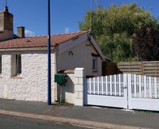 France Vendée Grues vacation rental compare prices direct by owner 25253067