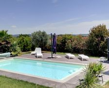 France Gard Saint-Clément vacation rental compare prices direct by owner 25164170