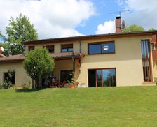 France Puy-de-Dôme Vertolaye vacation rental compare prices direct by owner 23863623