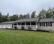 United States Pennsylvania Port Matilda vacation rental compare prices direct by owner 23850128