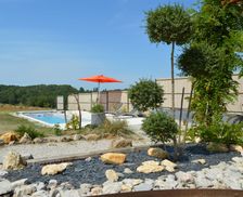 France Dordogne Coly-Saint-Amand vacation rental compare prices direct by owner 25236017