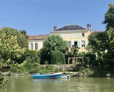 France Charente-Maritime Saint-Savinien vacation rental compare prices direct by owner 25296848