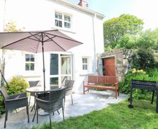 United Kingdom South Wales Whitland vacation rental compare prices direct by owner 25164756