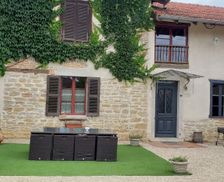 France Ain Foissiat vacation rental compare prices direct by owner 33338511