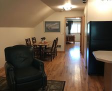 United States Montana Condon vacation rental compare prices direct by owner 23900596