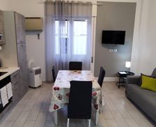 Italy IM Imperia vacation rental compare prices direct by owner 23685159