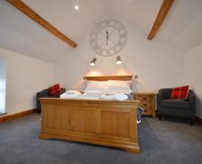 United Kingdom  Oswestry, Shropshire vacation rental compare prices direct by owner 33280918