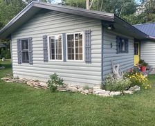 United States Michigan Manistique vacation rental compare prices direct by owner 32247105