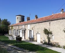 France Gironde Saint-Pierre-de-Bat vacation rental compare prices direct by owner 34790646