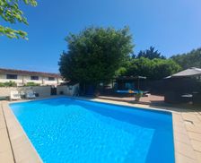 France Charente-Maritime Saint-Pierre-de-Juillers vacation rental compare prices direct by owner 33347301