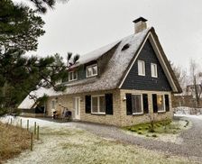 Netherlands Friesland Ballum vacation rental compare prices direct by owner 33360054