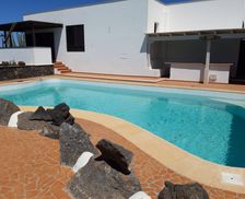 Spain  Las Brenas vacation rental compare prices direct by owner 33378392