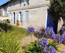 France Charente-Maritime Saint-Simon-de-Pellouaille vacation rental compare prices direct by owner 33454055