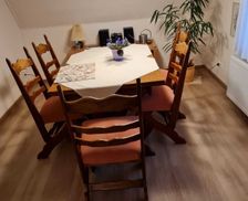 Germany Ferienwohnung Niedersachsen - Buxtehude vacation rental compare prices direct by owner 33337338