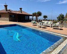 Spain Tenerife Adeje vacation rental compare prices direct by owner 26606674