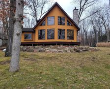 United States Michigan Colon vacation rental compare prices direct by owner 33284789