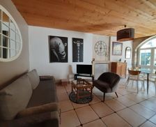 France Calvados Creully sur Seulles vacation rental compare prices direct by owner 33453354