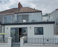 United Kingdom Wales Mumbles vacation rental compare prices direct by owner 36017877