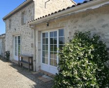 France Gironde Massugas vacation rental compare prices direct by owner 34810986