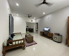 India KARNATAKA BENGALURU vacation rental compare prices direct by owner 28102655