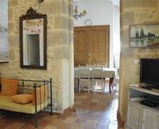 France Gironde Fossés-et-Baleyssac vacation rental compare prices direct by owner 34781988