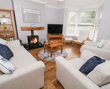 United Kingdom North Wales Llandudno Junction vacation rental compare prices direct by owner 33341728