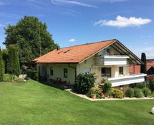 Germany  Bad Wurzach - Arnach vacation rental compare prices direct by owner 33281627