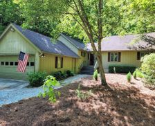 United States North Carolina Lake Toxaway vacation rental compare prices direct by owner 25168864