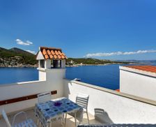 Croatia  Gdinj - island Hvar vacation rental compare prices direct by owner 25817358