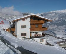 Austria Tyrol Hippach im Zillertal vacation rental compare prices direct by owner 24883428