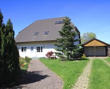 Germany MV Ahrenshagen-Daskow vacation rental compare prices direct by owner 25198163