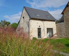 France Manche Le Val-Saint-Père vacation rental compare prices direct by owner 24991321