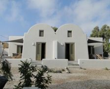 Greece Santorini Perissa vacation rental compare prices direct by owner 25291242