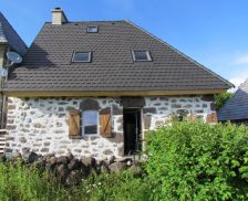 France Cantal Le Fau vacation rental compare prices direct by owner 33443867