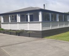 New Zealand Manawatu-Wanganui Waitarere Beach vacation rental compare prices direct by owner 33311550