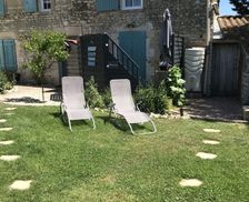 France Charente-Maritime Annezay vacation rental compare prices direct by owner 33445080