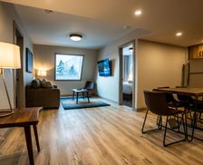 Canada Alberta Banff vacation rental compare prices direct by owner 33325372