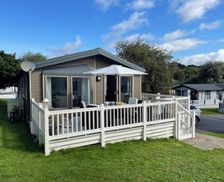 United Kingdom England Milford on Sea vacation rental compare prices direct by owner 33377676